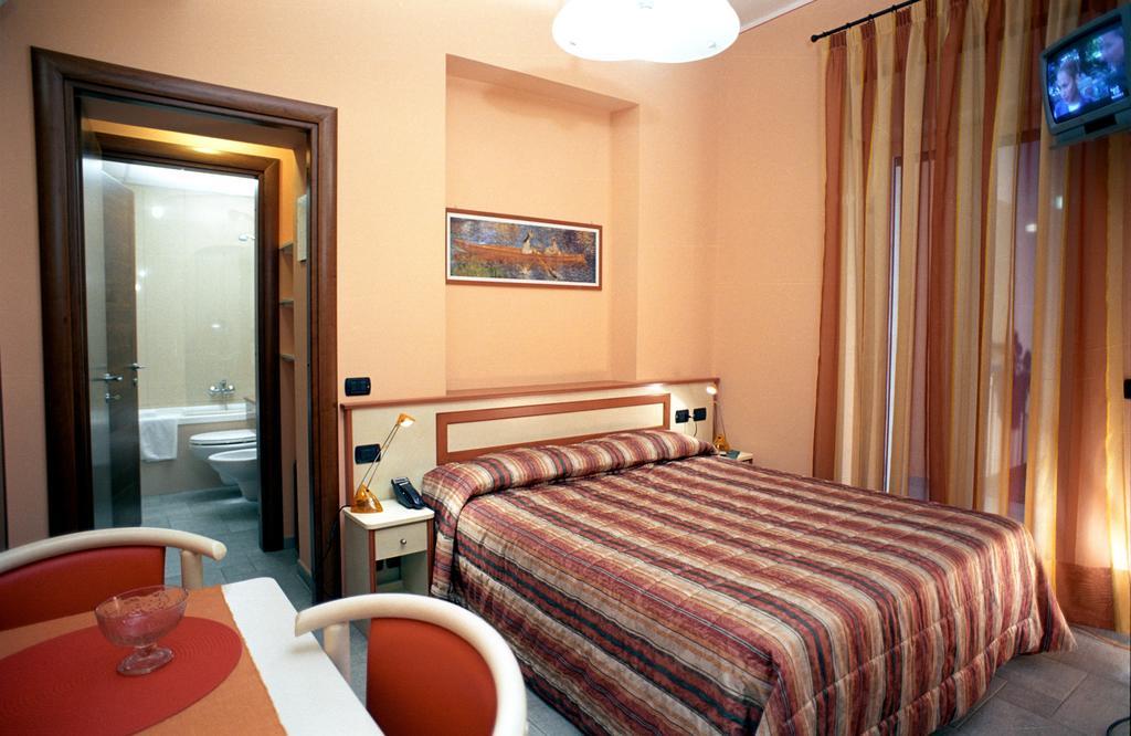 Class 2 Aparthotel Turin